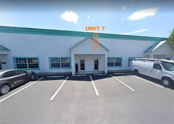 3560 Work DR #B7, Fort Myers, FL 33916