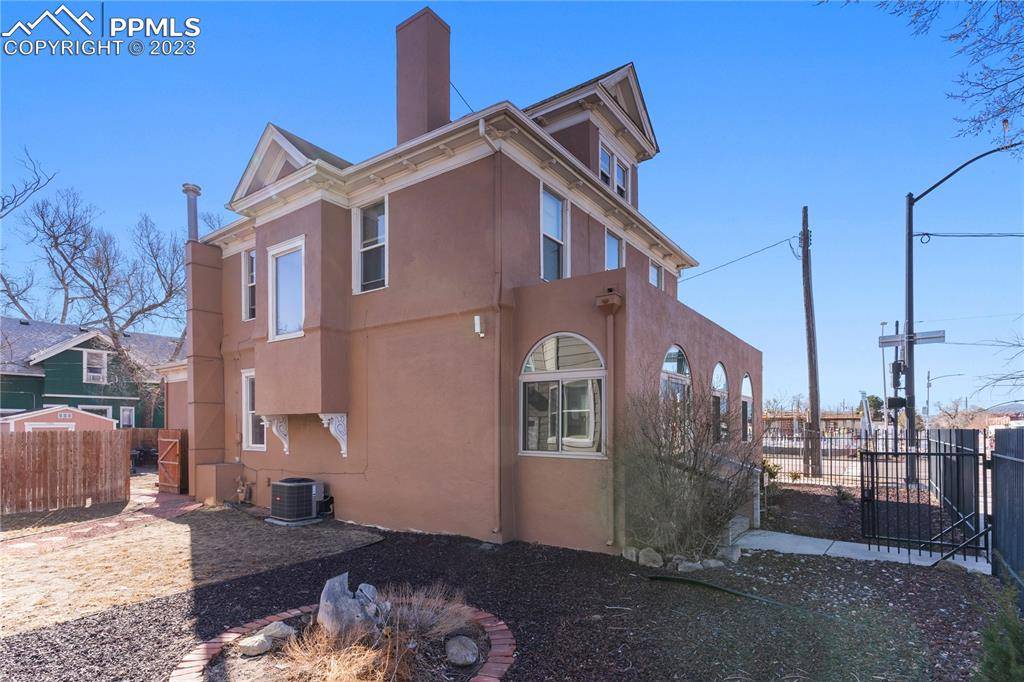 425 S Weber ST, Colorado Springs, CO 80903
