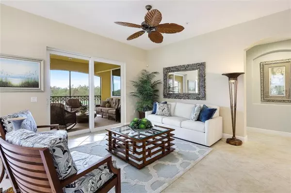 Naples, FL 34114,1466 Borghese LN 201