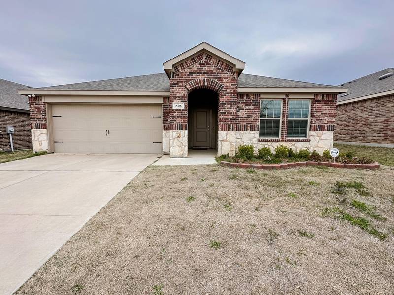 805 Alton Drive, Aubrey, TX 76227