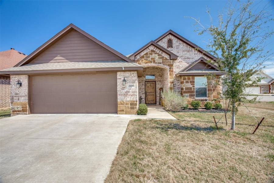 3100 Wrangler Court, Granbury, TX 76049