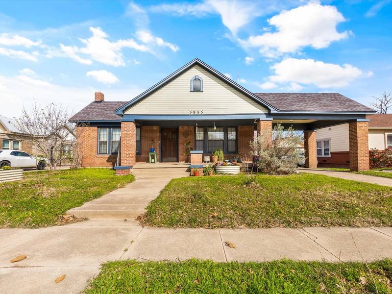 3955 Meadowbrook Drive, Fort Worth, TX 76103