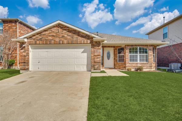 3206 Kingsbrook Drive, Wylie, TX 75098