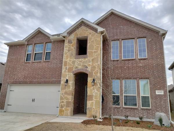 11212 Camelot Court, Aubrey, TX 76227