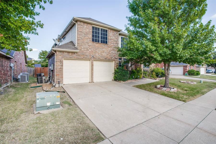 5812 Prairie View Court, Grand Prairie, TX 75052