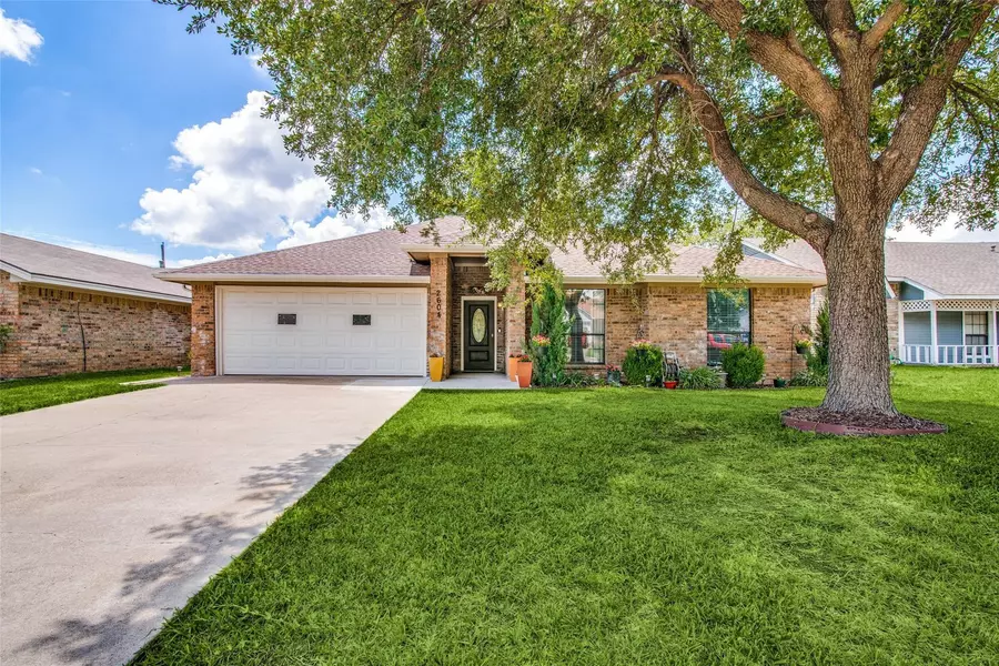 2604 Herring Circle, Sachse, TX 75048