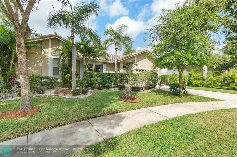 5141 NW 45th Ter, Coconut Creek, FL 33073