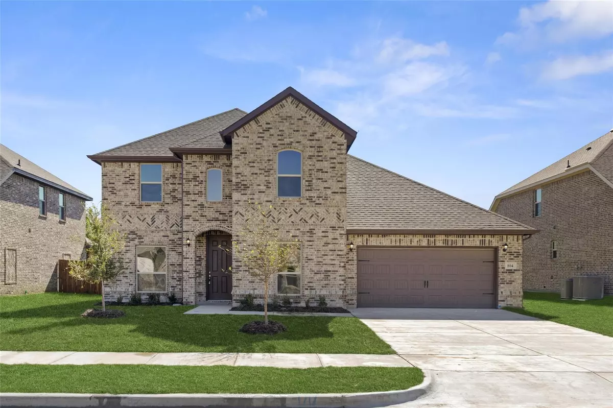 Mansfield, TX 76063,804 Comal Drive