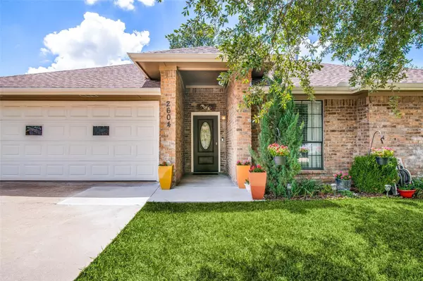 Sachse, TX 75048,2604 Herring Circle