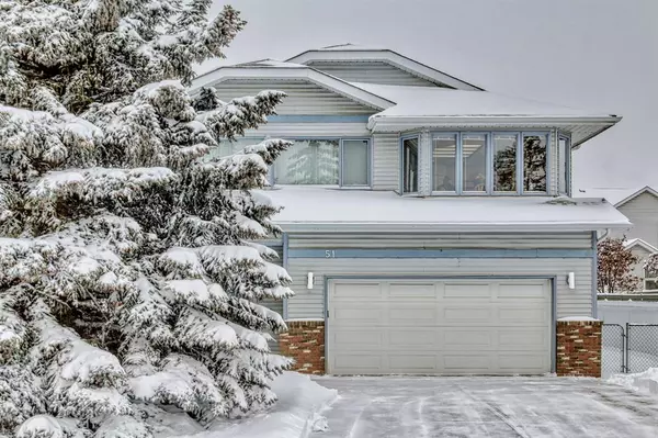 Calgary, AB T3L 1M6,51 Scenic Cove PL NW