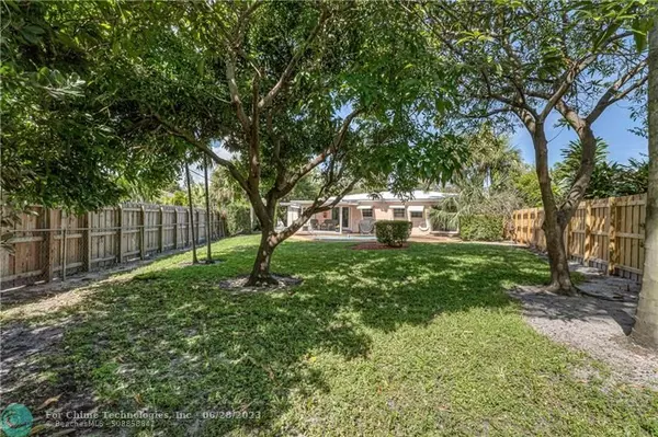 Fort Lauderdale, FL 33316,814 SE 14th Ct