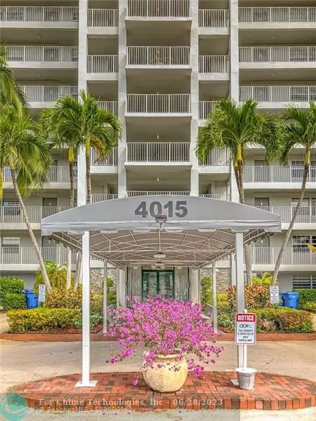 4015 W Palm Aire Dr  #904, Pompano Beach, FL 33069