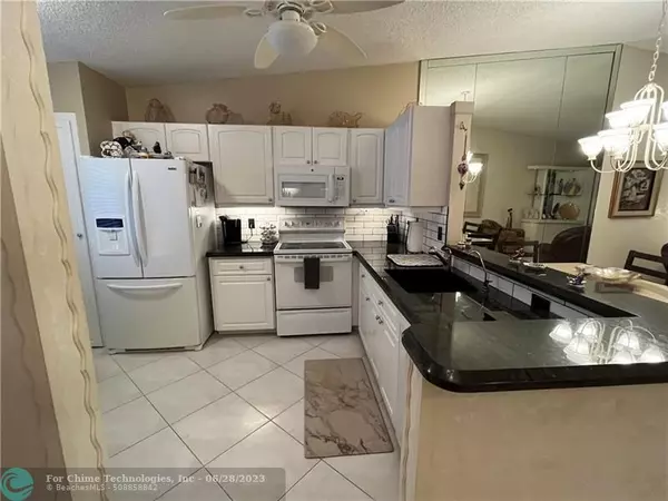 Boca Raton, FL 33496,8673 Sunbird Place