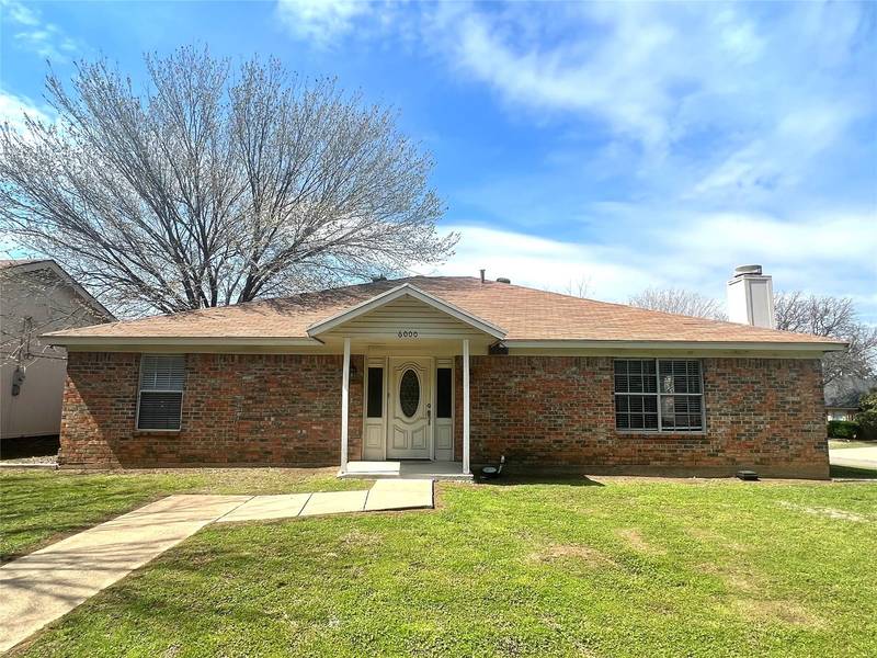 6000 Cool Springs Drive, Arlington, TX 76001