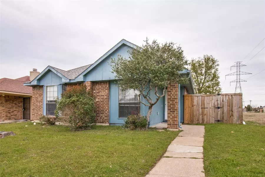 1633 Wheatfield Drive, Mesquite, TX 75149