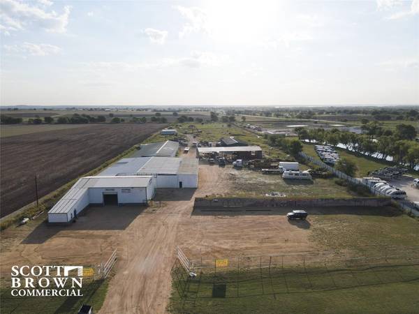 13137 S Interstate 35,  Valley View,  TX 76272