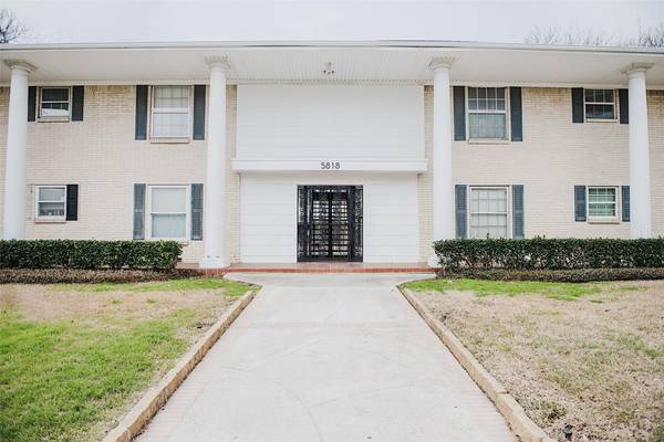 5818 E University Boulevard #138, Dallas, TX 75206