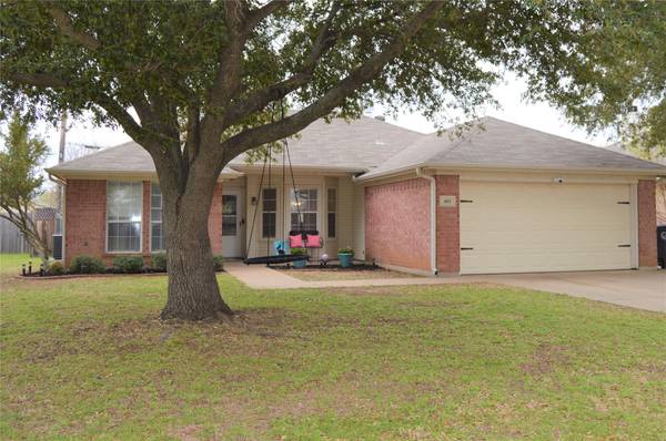 403 Preston Drive, Cleburne, TX 76033