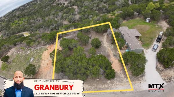 1319 Ridgeview Circle, Granbury, TX 76048