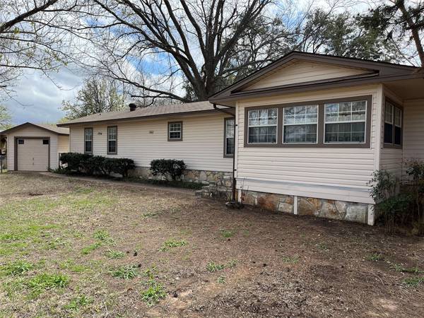 1704 Cuilco Court, Granbury, TX 76048