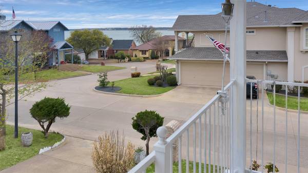 623 Courageous Drive, Rockwall, TX 75032