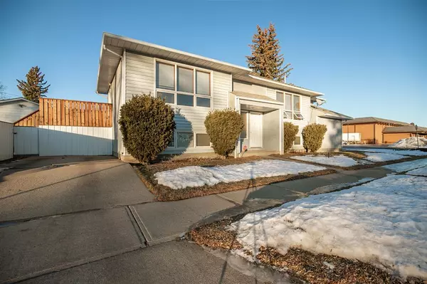 Lethbridge, AB T1J 3K3,550 21 ST S