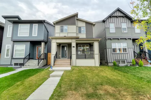 Calgary, AB T2X 4E9,73 Walgrove Rise SE