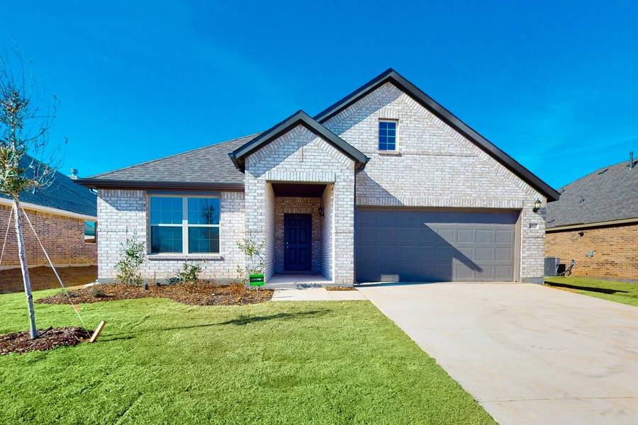 1045 Longbow Lane, Crowley, TX 76036