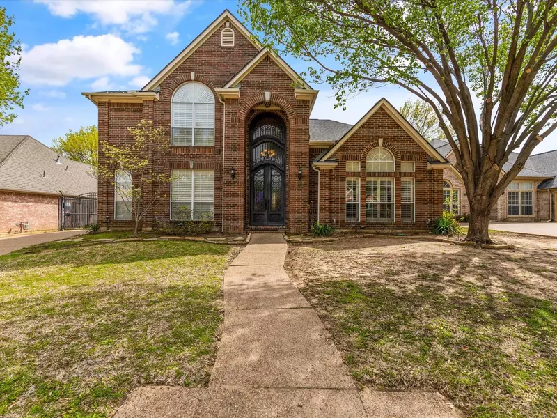 2234 Templeton Drive, Arlington, TX 76006