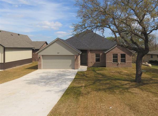 507 Apollo Court,  Granbury,  TX 76049