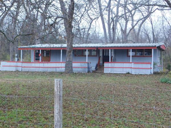 104 Hardy Street, Ladonia, TX 75449