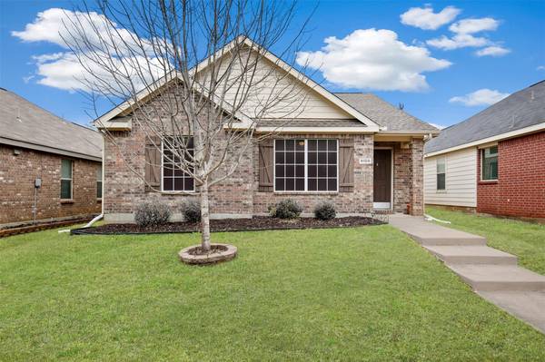 9109 Spurs Trail, Cross Roads, TX 76227