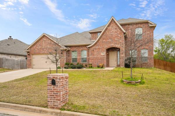 3720 Jazmine Drive, Forest Hill, TX 76140