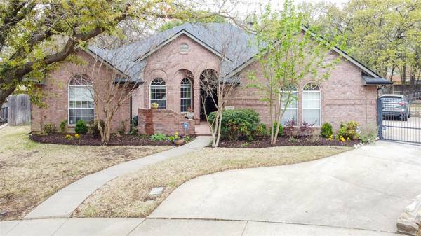 2644 Charleston Court, Denton, TX 76210