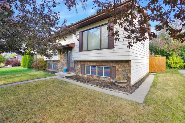 Red Deer, AB T4R 1X6,43 Dobler AVE