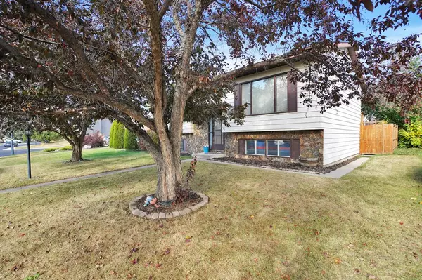 Red Deer, AB T4R 1X6,43 Dobler AVE