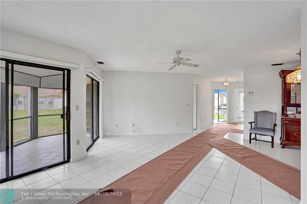 Boca Raton, FL 33428,9718 Saratoga Park Ct  #9718