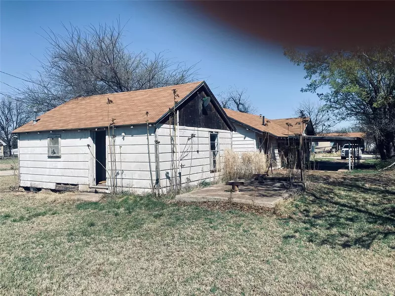 902 Rose, Merkel, TX 79536