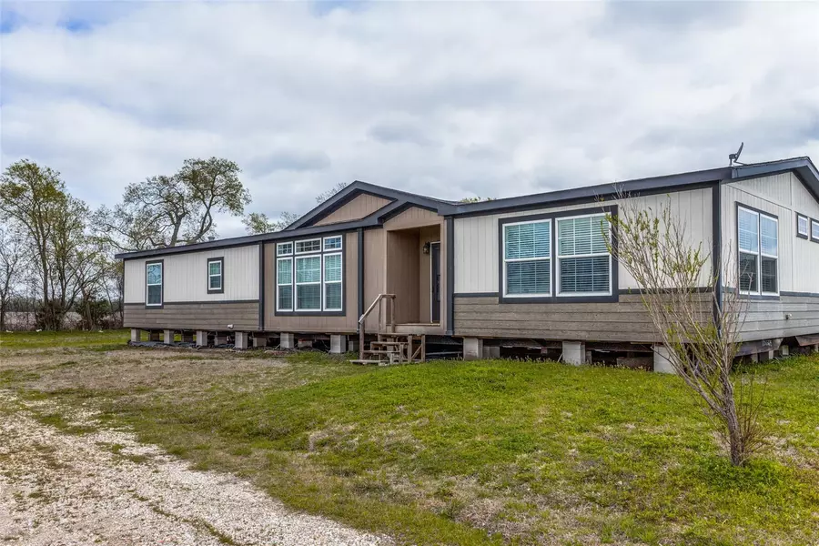 15105 County Road 558, Farmersville, TX 75442