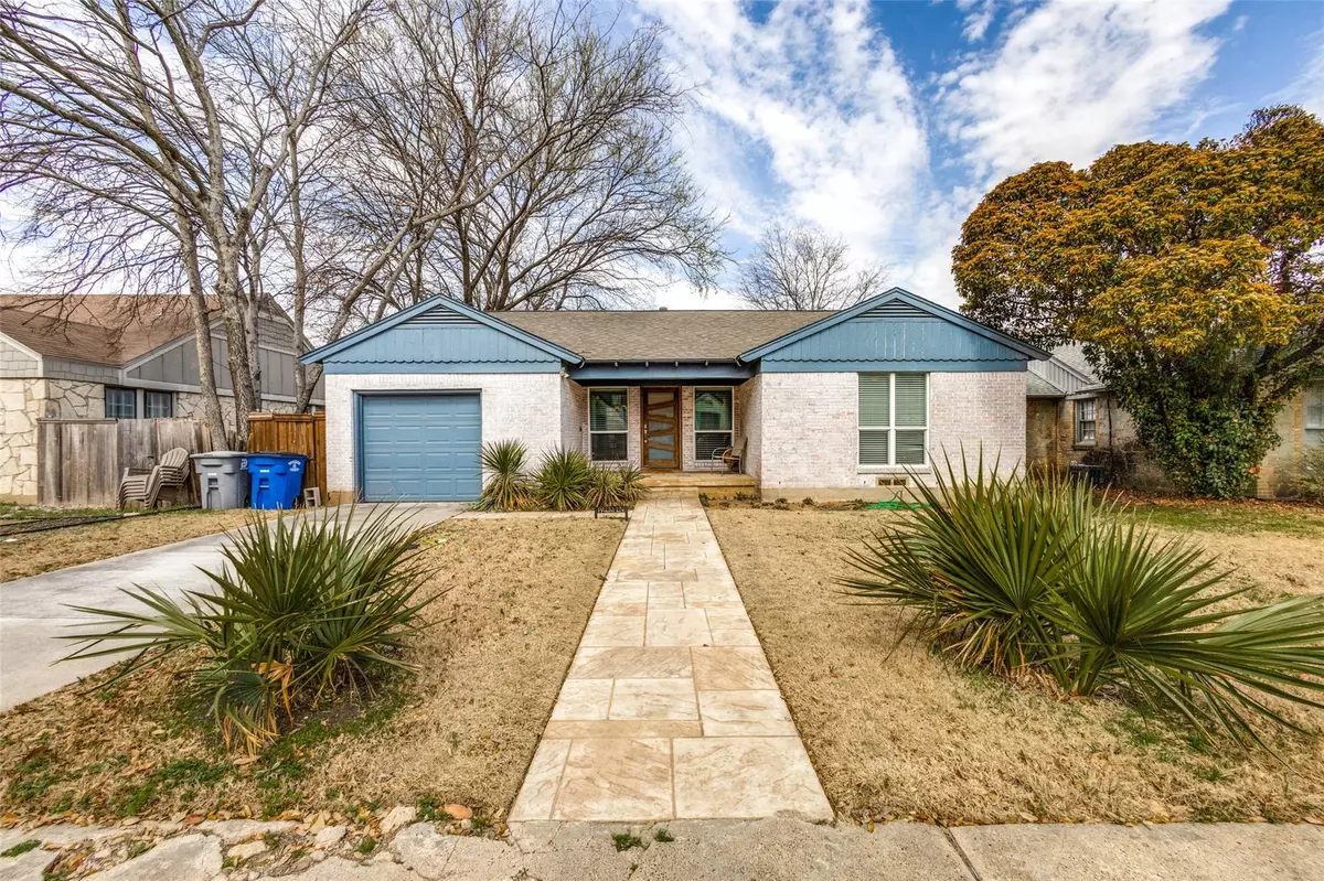 Dallas, TX 75206,5807 Palm Lane