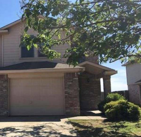 534 Mast Court, Crowley, TX 76036