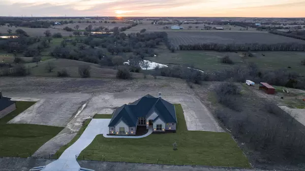 Sanger, TX 76266,9903 Indian Trail