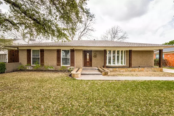 Dallas, TX 75229,3514 Waldorf Drive