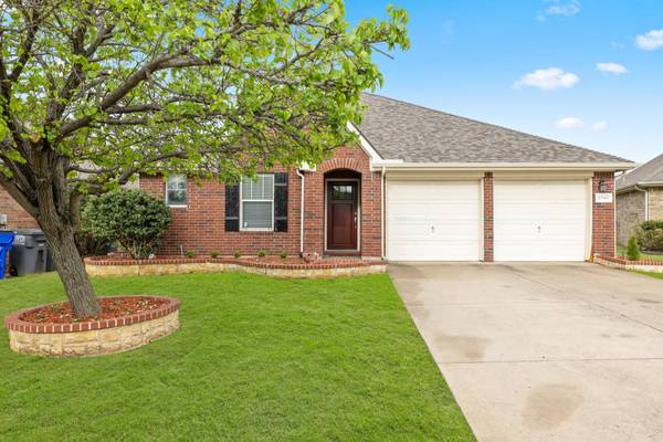 2705 Sequoia Drive, Little Elm, TX 75068