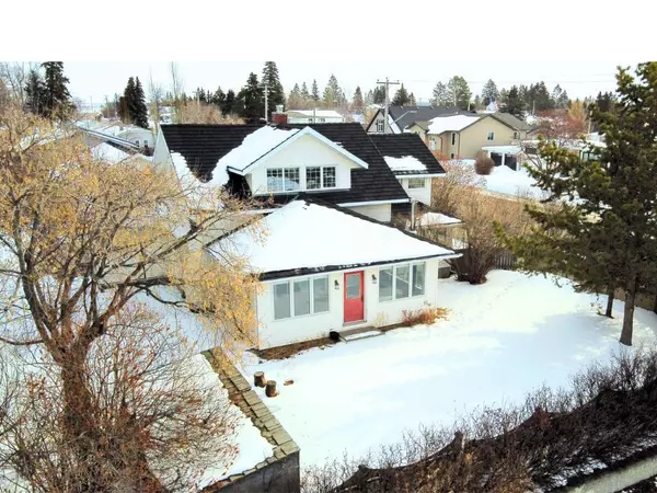 Innisfail, AB T4G 1M5,4204 50 AVE