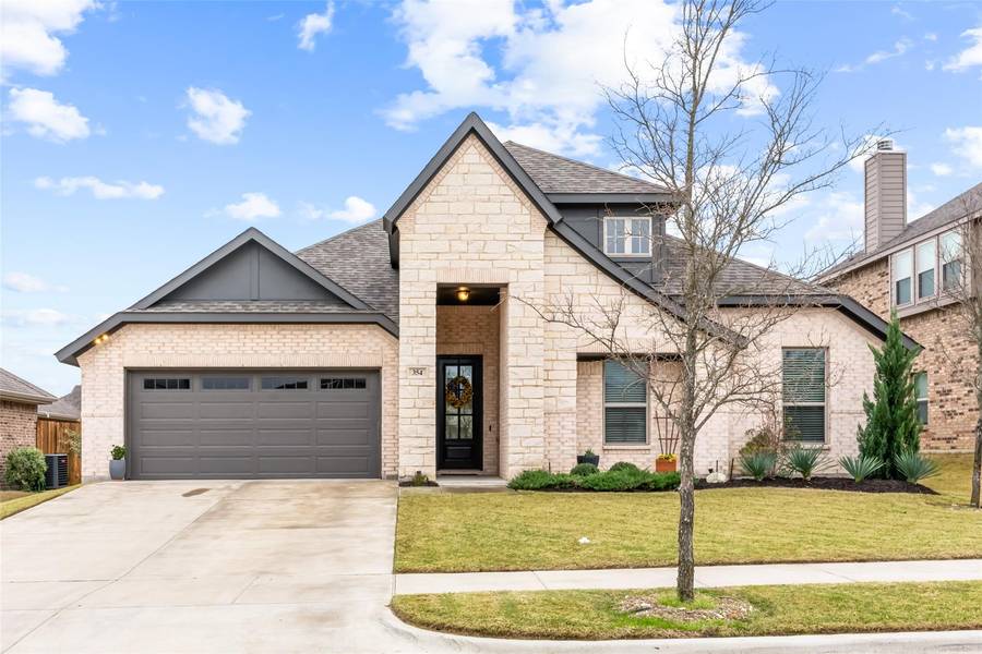 354 Country Meadows Boulevard, Waxahachie, TX 75165