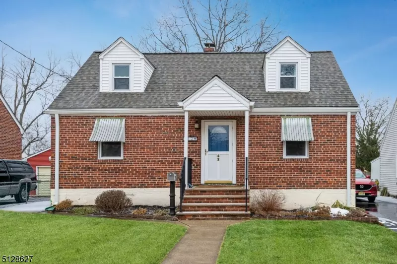 42 N Clark Ave, Somerville Boro, NJ 08876