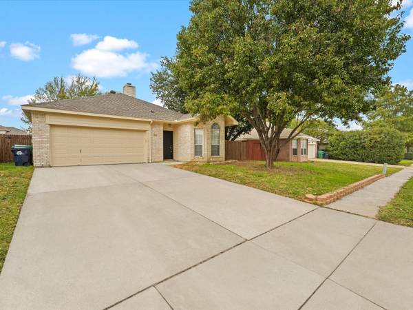 3928 Parkhaven Drive, Denton, TX 76210