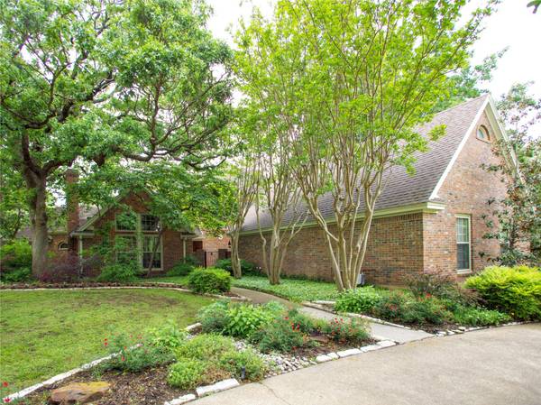 1355 Woodbrook Lane, Southlake, TX 76092