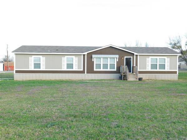 130 Palomino Court, Stephenville, TX 76401